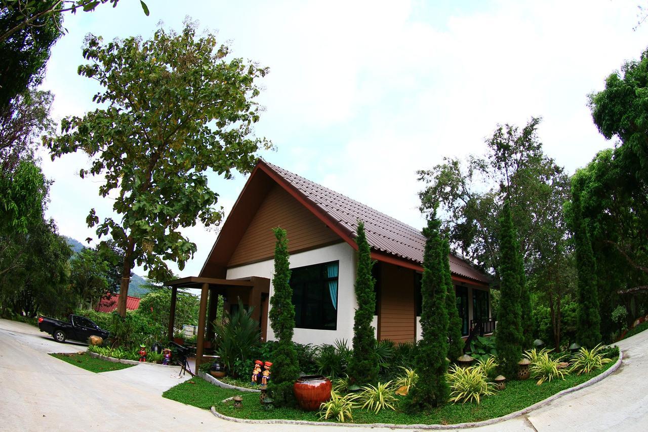 Silver Garden Resort Suan Phueng Exterior photo